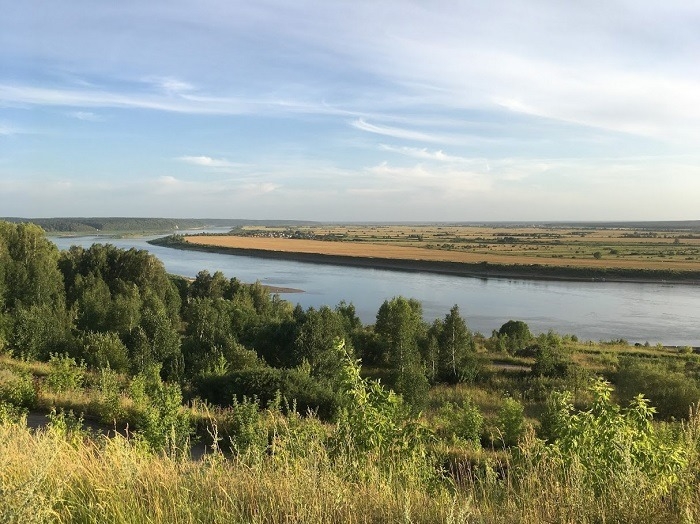 Неожиданно высокие концентрации микропластика обнаружили ученые в реке Томь