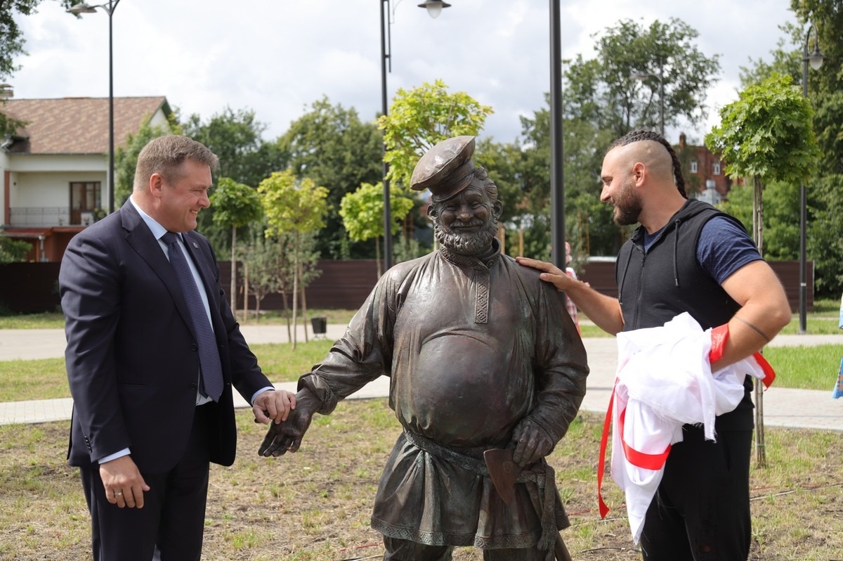 Скульптура "Рязанский косопуз" открылась в Рязани