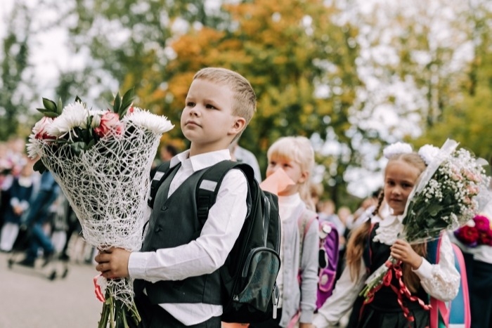 Традиционные линейки в школах Подмосковья пройдут 1 сентября