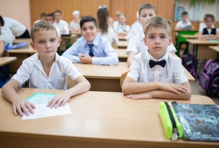 Учебный год в школах Екатеринбурга начнется в очном формате