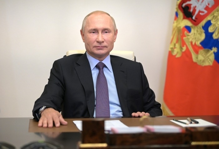 Путин заработал 9,7 млн рублей в 2019 году