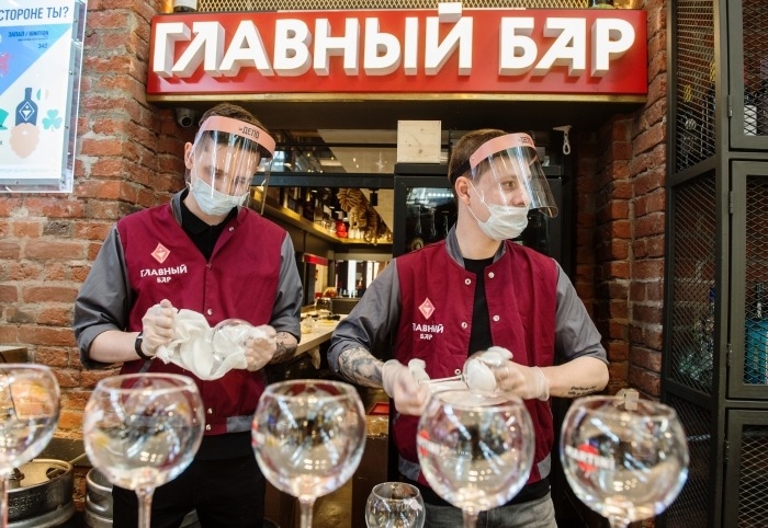 Допустимую площадь баров в центре Петербурга могут снизить до 20 квадратов