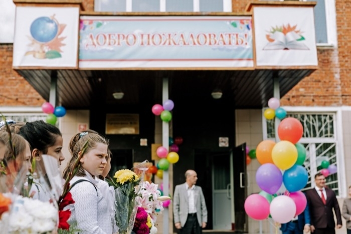 Двенадцать школ и 43 детских сада построят в Ростовской области