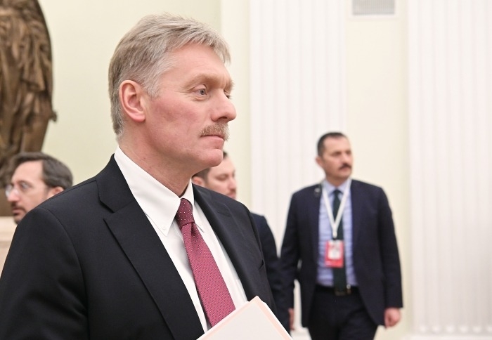 Песков: Москва может поделиться с Минском опытом внесения изменений в Конституцию