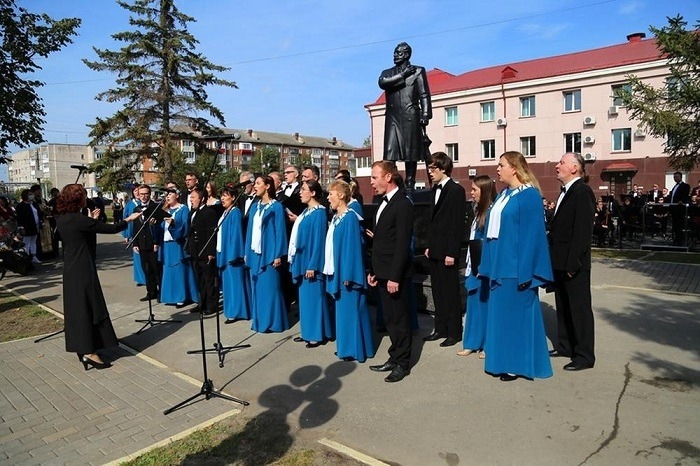 Памятник Чайковскому установлен в Ижевске