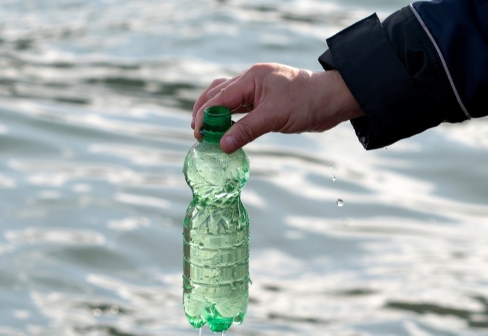 Ученые ДВФУ подключились к исследованию экологической обстановки у берегов Камчатки