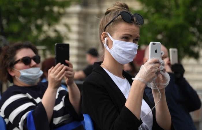 Участников митингов предлагается освободить от штрафа за ношение масок в период ЧС