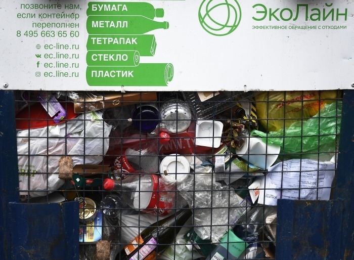 Власти столицы требуют от операторов усилить контроль за вывозом мусора
