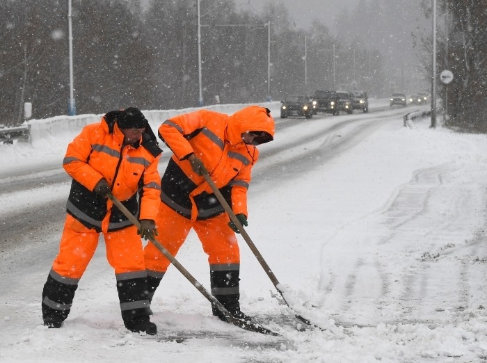 Томский губернатор раскритиковал коммунальщиков из-за плохой уборки улиц от снега