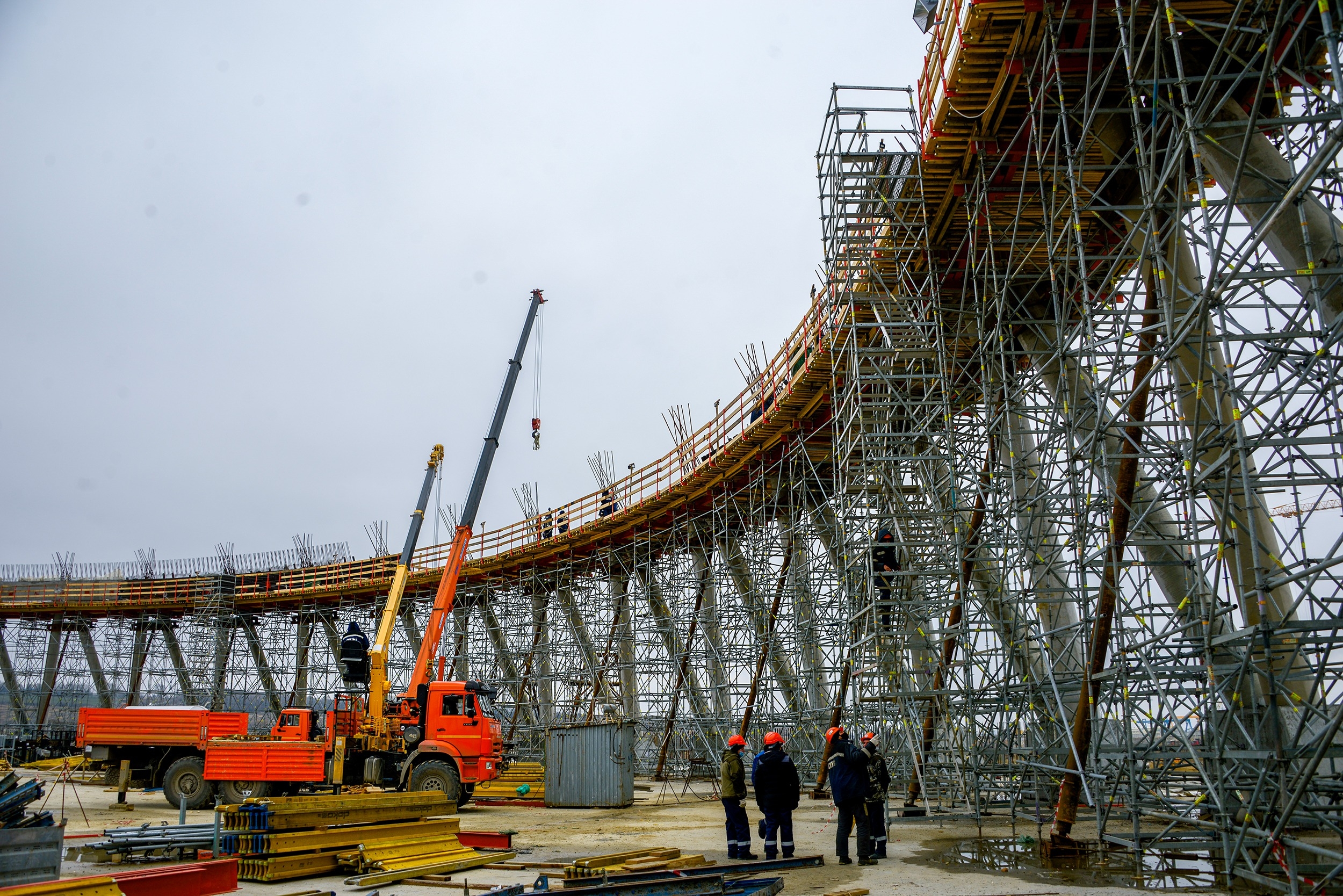 Бетонирование вытяжной башни самой высокой в России градирни началось на Курской АЭС-2