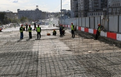Реконструкция набережной возобновлена в Хабаровске после спада уровня Амура