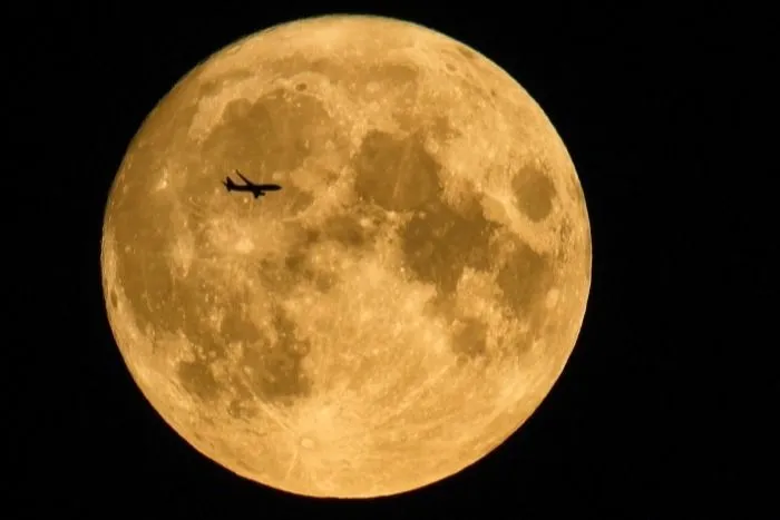 Исследовать вместе