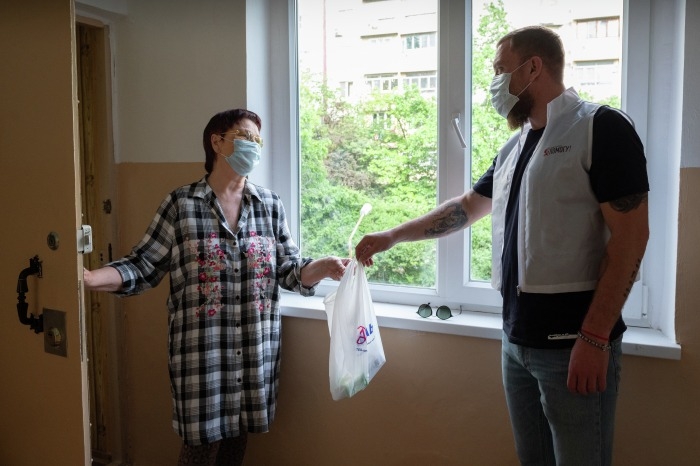 Ростовский губернатор поручил разобраться с распределением лекарств COVID-пациентам