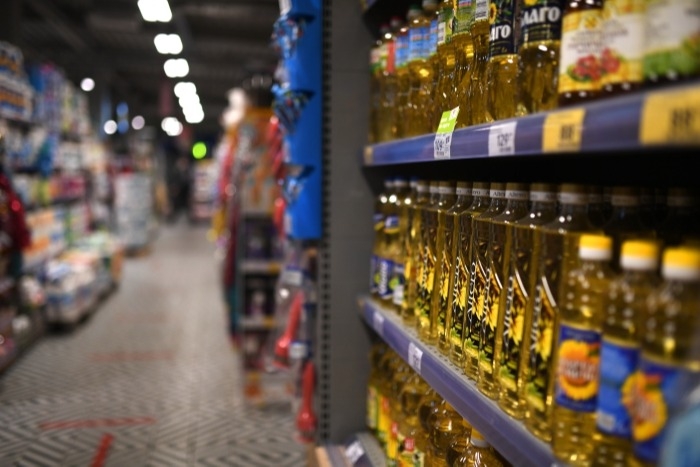 Торговые сети Приморья зафиксировали цены на растительное масло, сахар и макароны