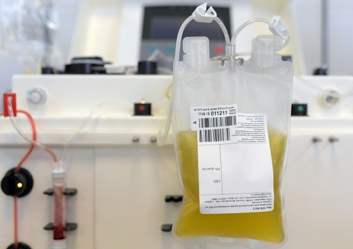 Омский центр крови заготовил около 25 литров плазмы для переливания пациентам с COVID-19