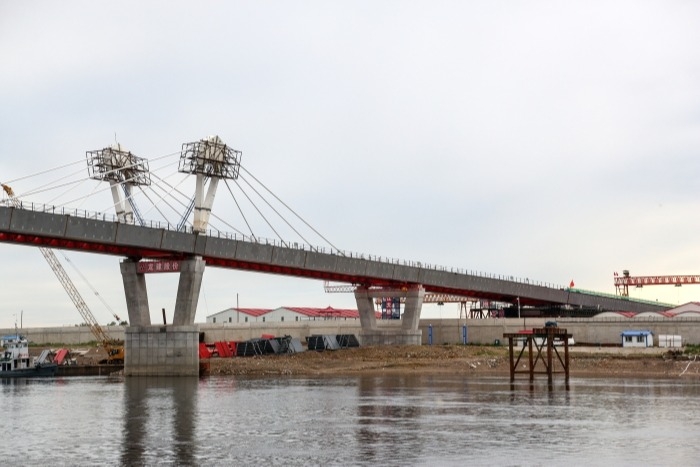 Власти Приамурья рассчитывают открыть мост Благовещенск-Хэйхэ в январе
