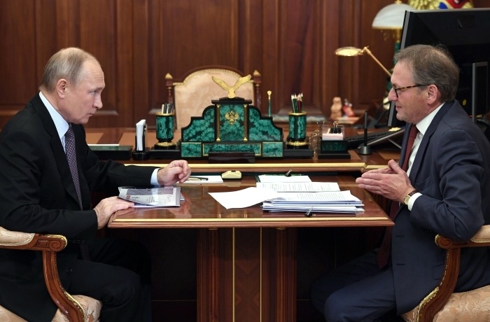 Титов попросил Путина смягчить условия программы льготных кредитов под 2% годовых