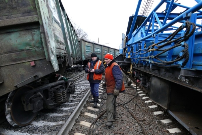 Почти километр железнодорожных путей поврежден при сходе грузовых вагонов в Забайкалье