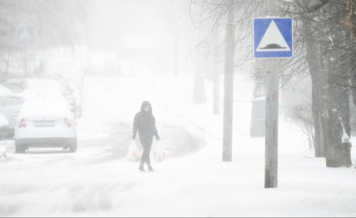 Снегопады и метели ожидаются в конце рабочей недели почти на всем Урале