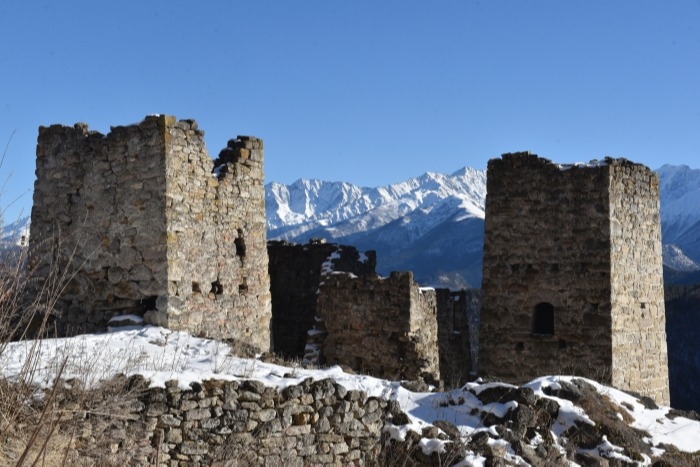 Древние башни в Ингушетии оснастят камерами видеонаблюдения для защиты от вандалов