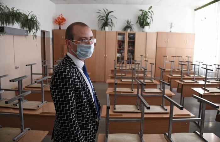 Ученики с первого по пятый классы в Якутске не учатся из-за холодов