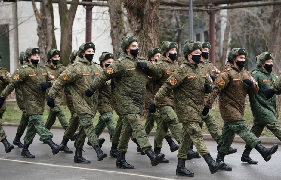 Крупнейший вуз Крыма будет выпускать военных медиков