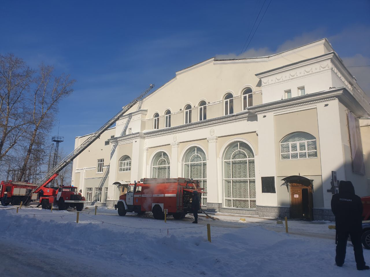 Пожар произошел в томском Театре юного зрителя