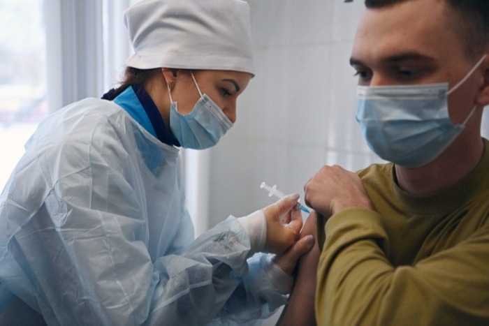 Вакцинацию от COVID-19 планируют завершить к осени на Ставрополье
