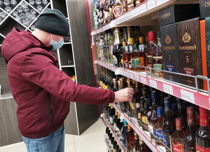 Продажу алкоголя запретили 8 марта в Кызыле