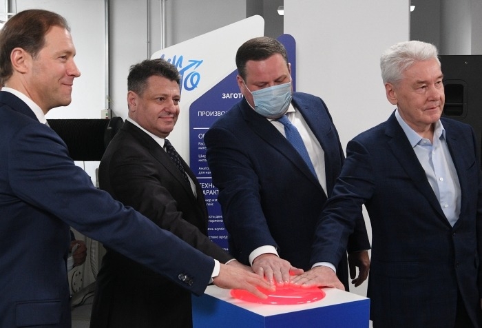 Площадку по производству медизделий для травматологии и протезирования открыли в Москве