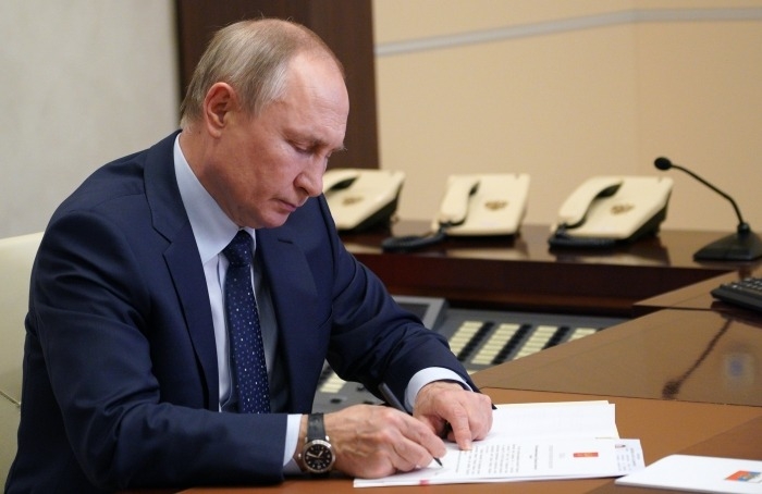 Путин не исключил возможность национализации некоторых российских предприятий