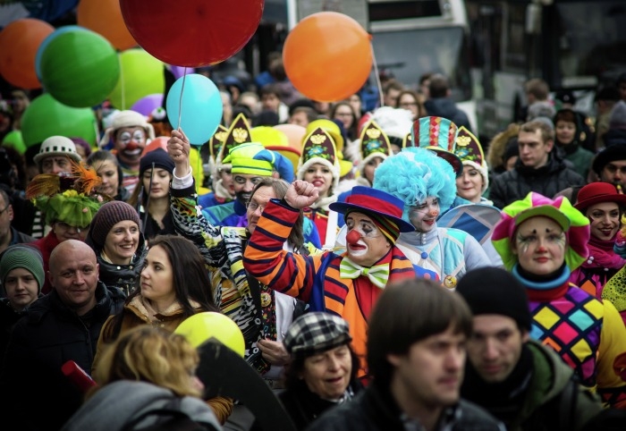 Шествие клоунов пройдет по Васильевскому острову в День смеха