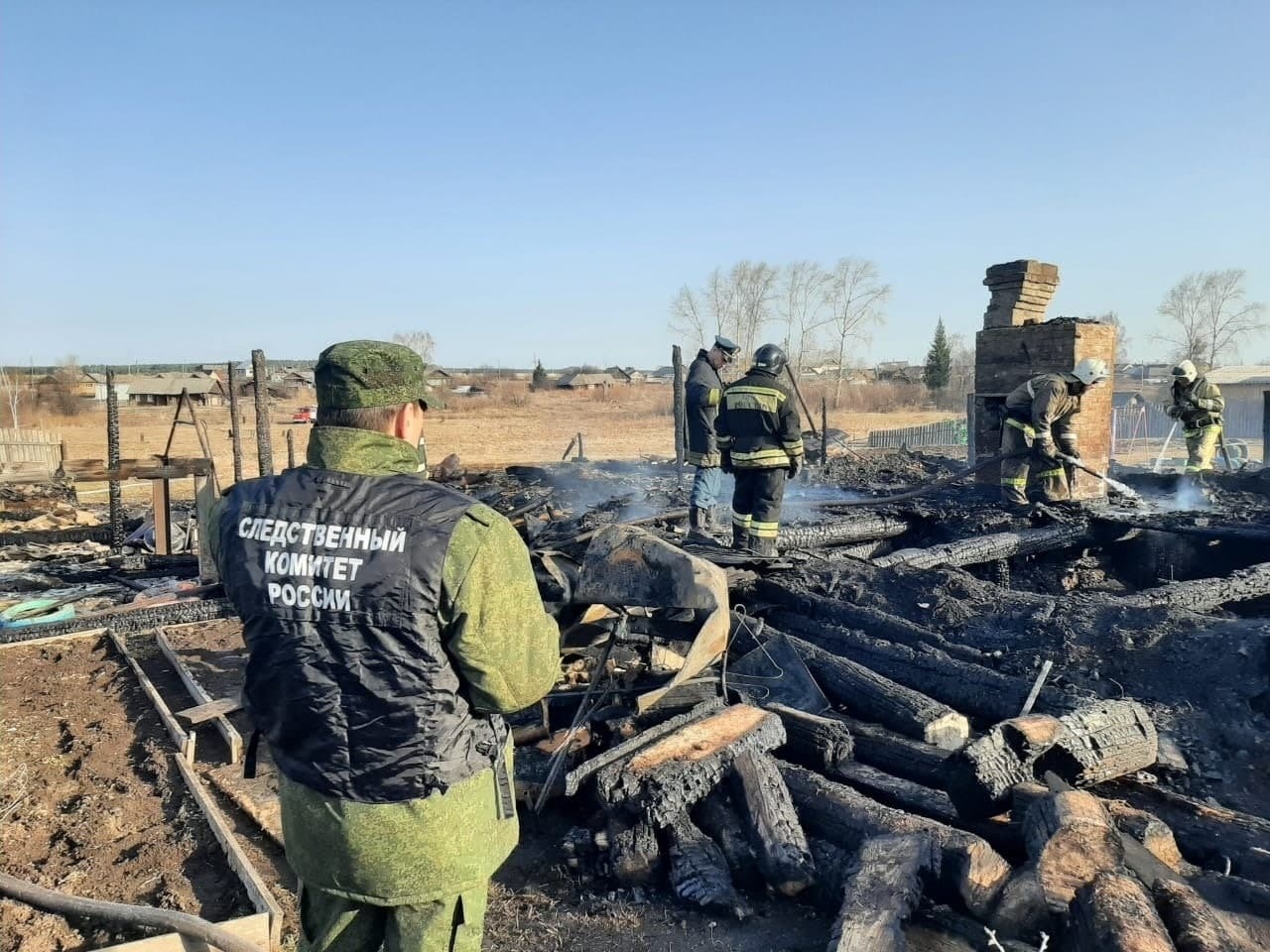 Уголовное дело возбуждено после гибели детей на пожаре в Свердловской области