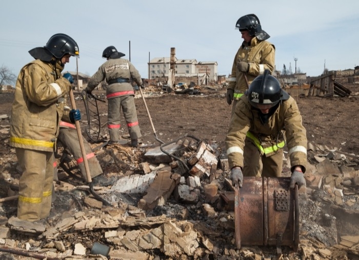 Четыре ребенка найдены погибшими при пожаре в селе в Свердловской области