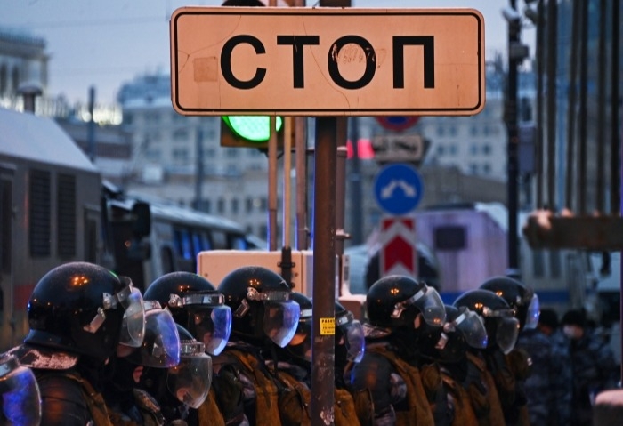 На незаконных акциях протеста 21 апреля полиция будет действовать в соответствии с законом