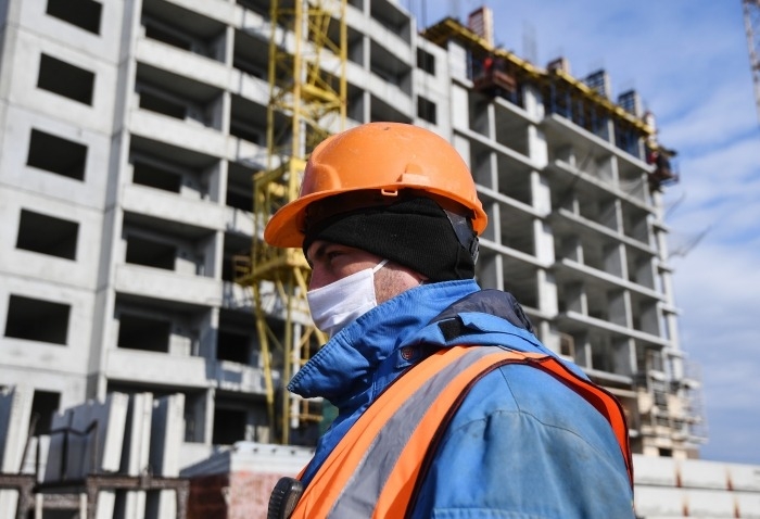 Якушев рассчитывает на удешевление жилья за счет ставки для застройщиков в 3-4%