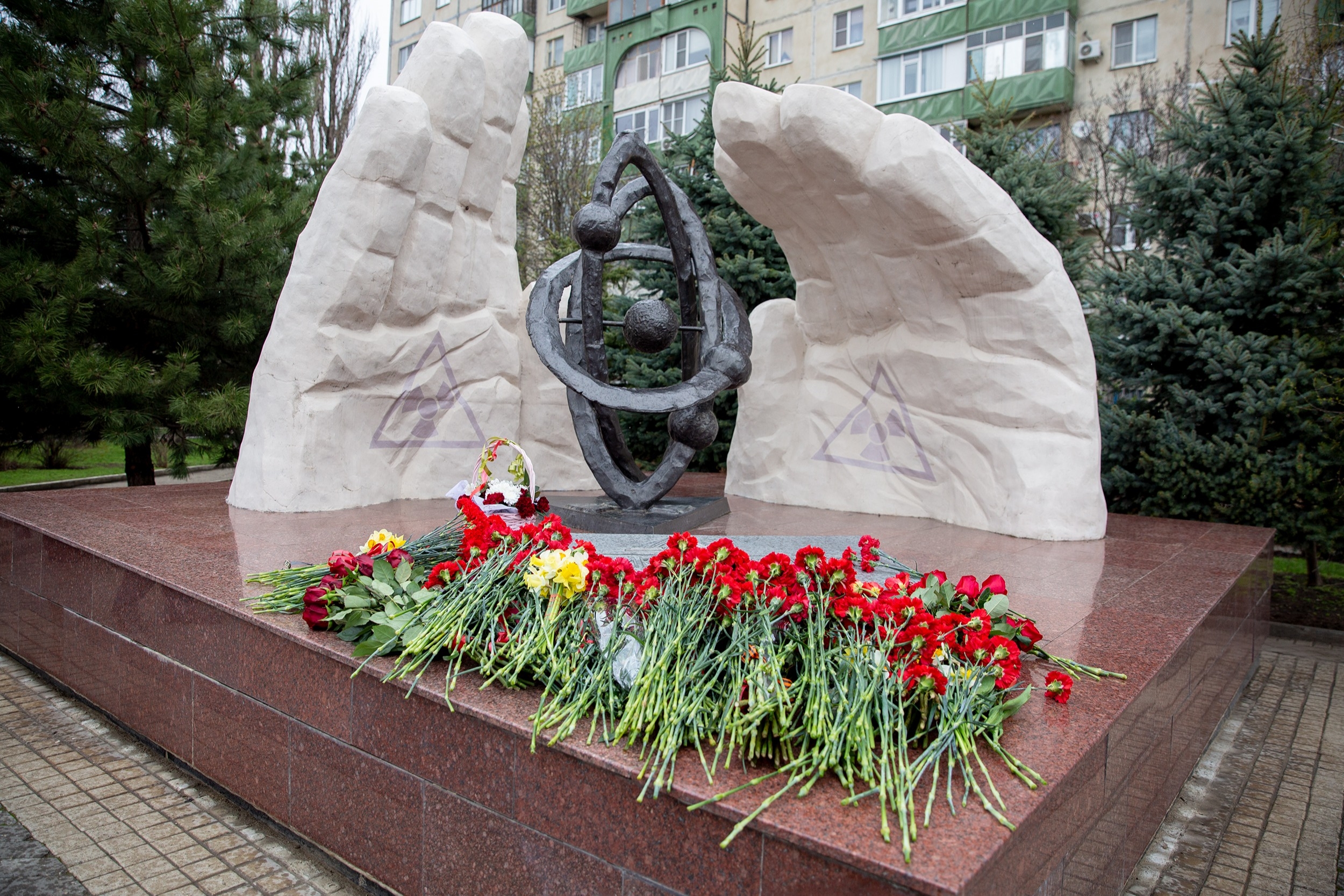 Память ликвидаторов и жертв аварии на Чернобыльской АЭС почтили в Ставрополе