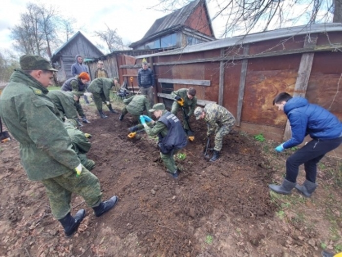 Захоронение расстрелянных фашистами жителей деревни Колодезное обнаружили под Тулой