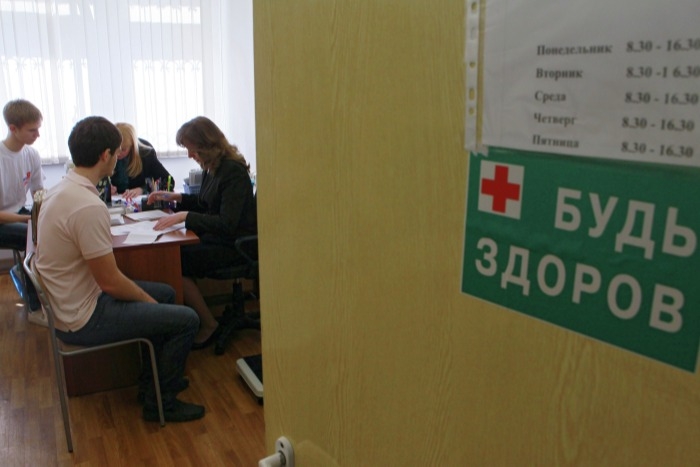 Власти Петербурга ищут возможность увеличить число психологов в школах