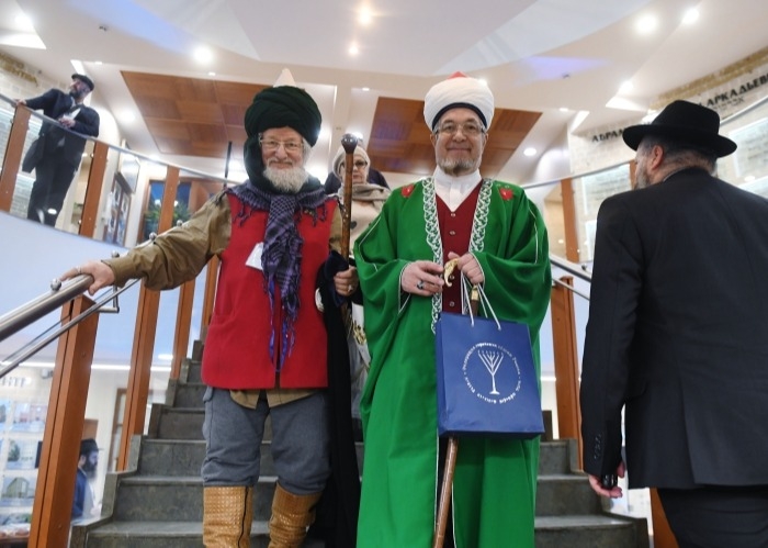 Верховный муфтий: духовенство продолжит вносить вклад в сохранение мира и согласия в РФ