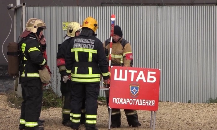 Пожар в иркутском поселке, предварительно, произошел по вине человека