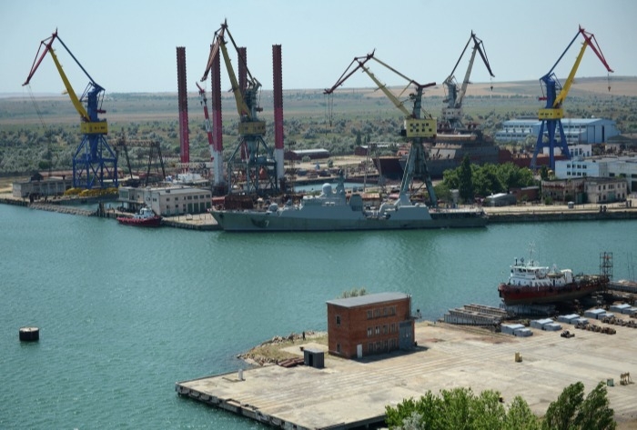 Крым предлагает подключить феодосийскую судоверфь "Море" к строительству ледоколов