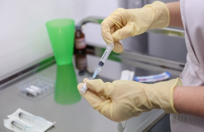 Воронежский губернатор предложил дать оплачиваемый выходной для вакцинации от коронавируса