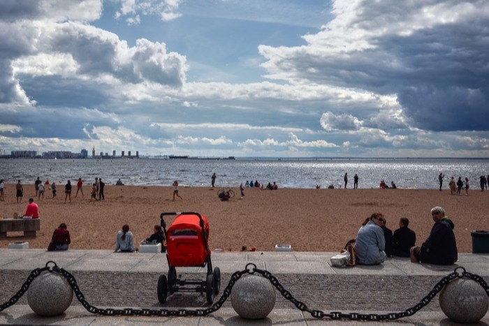 Роспотребнадзор: вода на всех пляжах Петербурга слишком грязная для купания