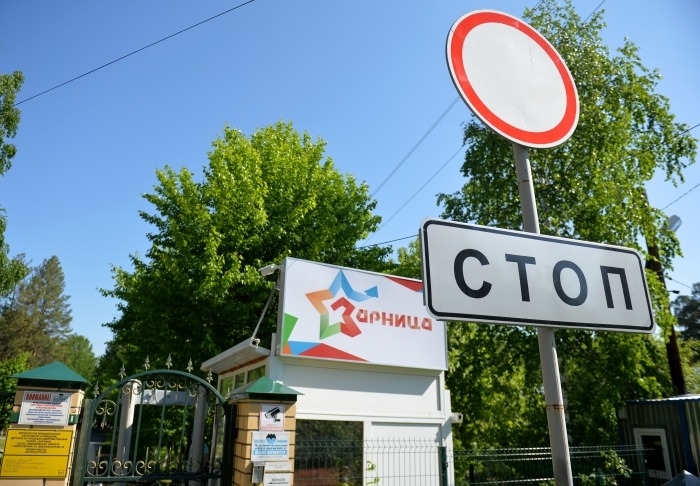 В Новгородской области из-за коронавируса закрыли доступ родителей в детские лагеря