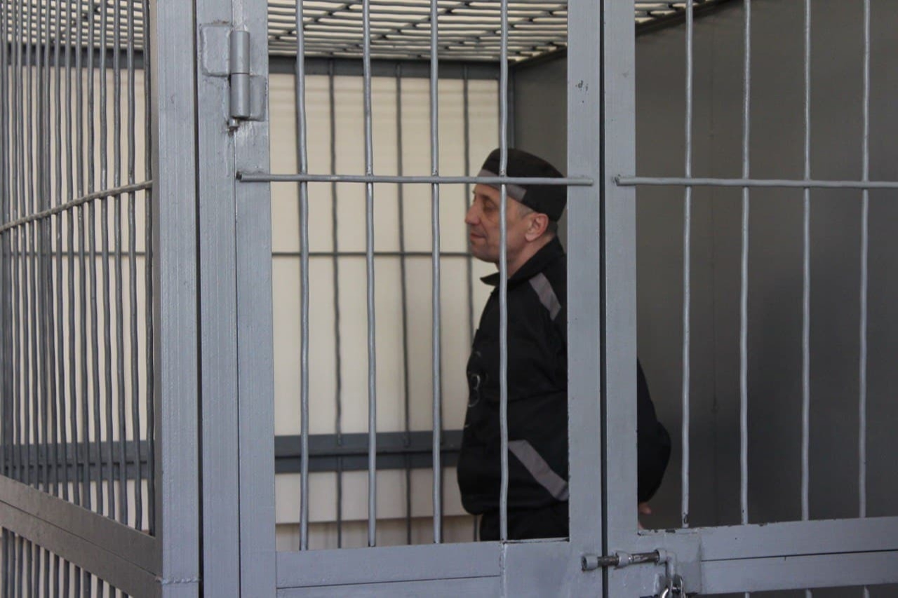 Приговоренный к двум пожизненным заключениям "ангарский маньяк" получил новый срок