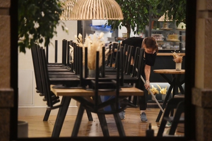 В Вологодской области кафе и ресторанам запретят работать по ночам