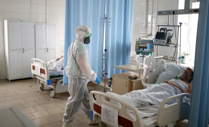 Власти Москвы: рост госпитализаций больных с COVID-19 за неделю составил более 70%