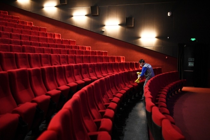 Кинотеатры и театры в Вологодской области на месяц закроют из-за коронавируса