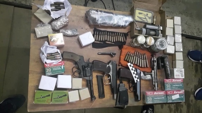 Более 4 тыс. боеприпасов изъяли в Петербурге у подпольных оружейников